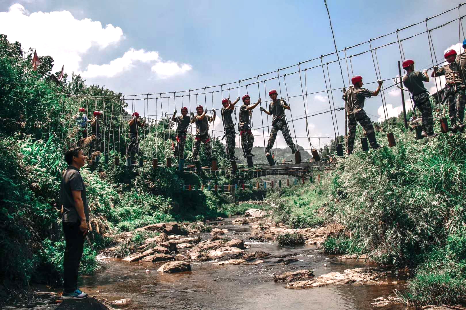 【軍事日活動】mg4377娛樂電子遊戲網站集團人武部組織民兵應急分隊開展野外拓展活動